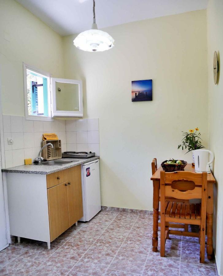 Yiannis Apartments Agios Georgios Pagoi Corfu Agios Georgios Pagon Eksteriør bilde